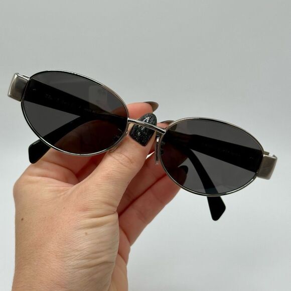 Celine Triomphe Metal 01 Sunglasses CL40235U 16A Metal Unisex - Picture 12 of 14